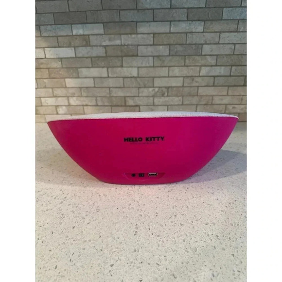 hello kitty oval bluetooth speaker  123 - Picture 3 of 6